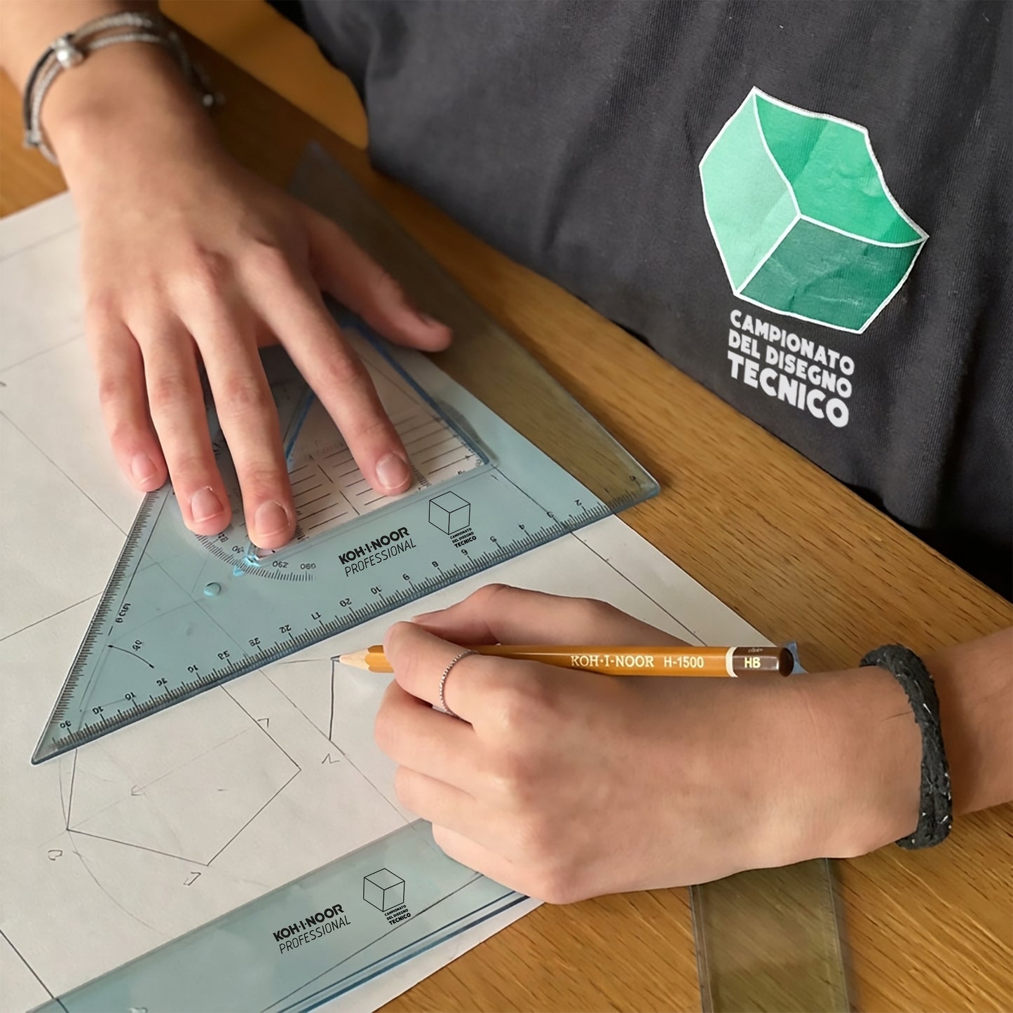 Campionato del disegno tecnico- Strumenti da disegno KOH-I-NOOR